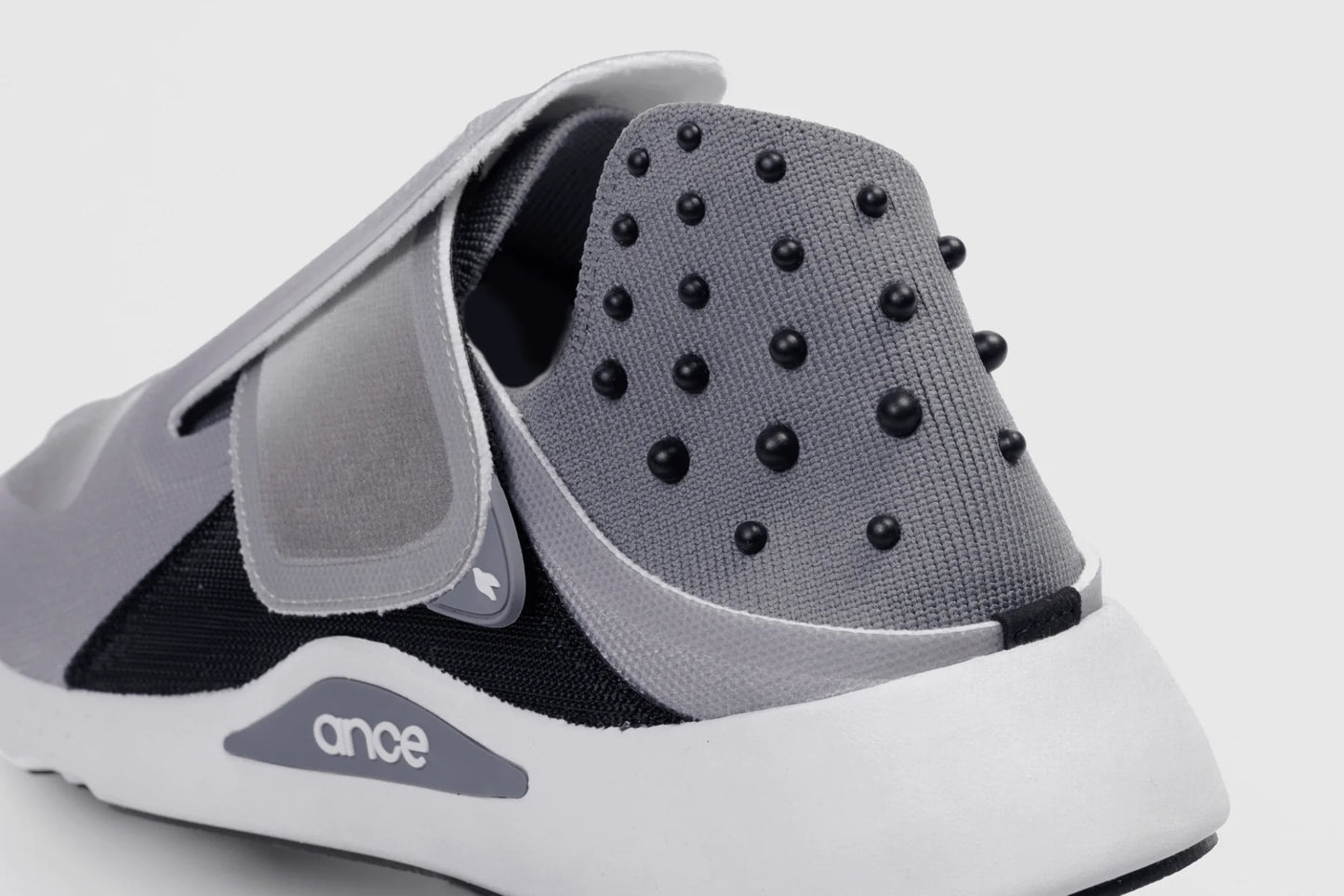 Ance Recovery Sneakers